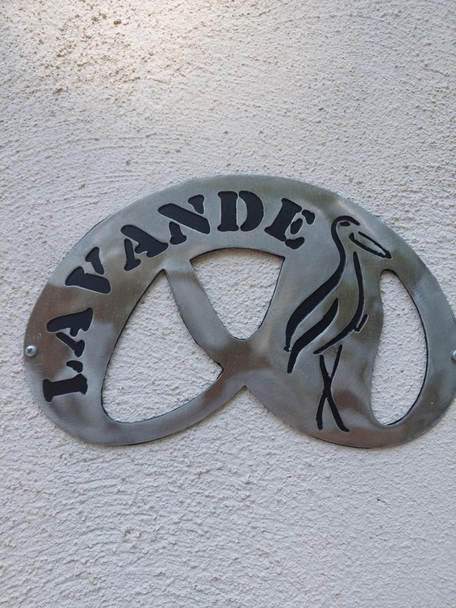 Bed and Breakfast Mas Des Cigognes Ле-Тор Номер фото